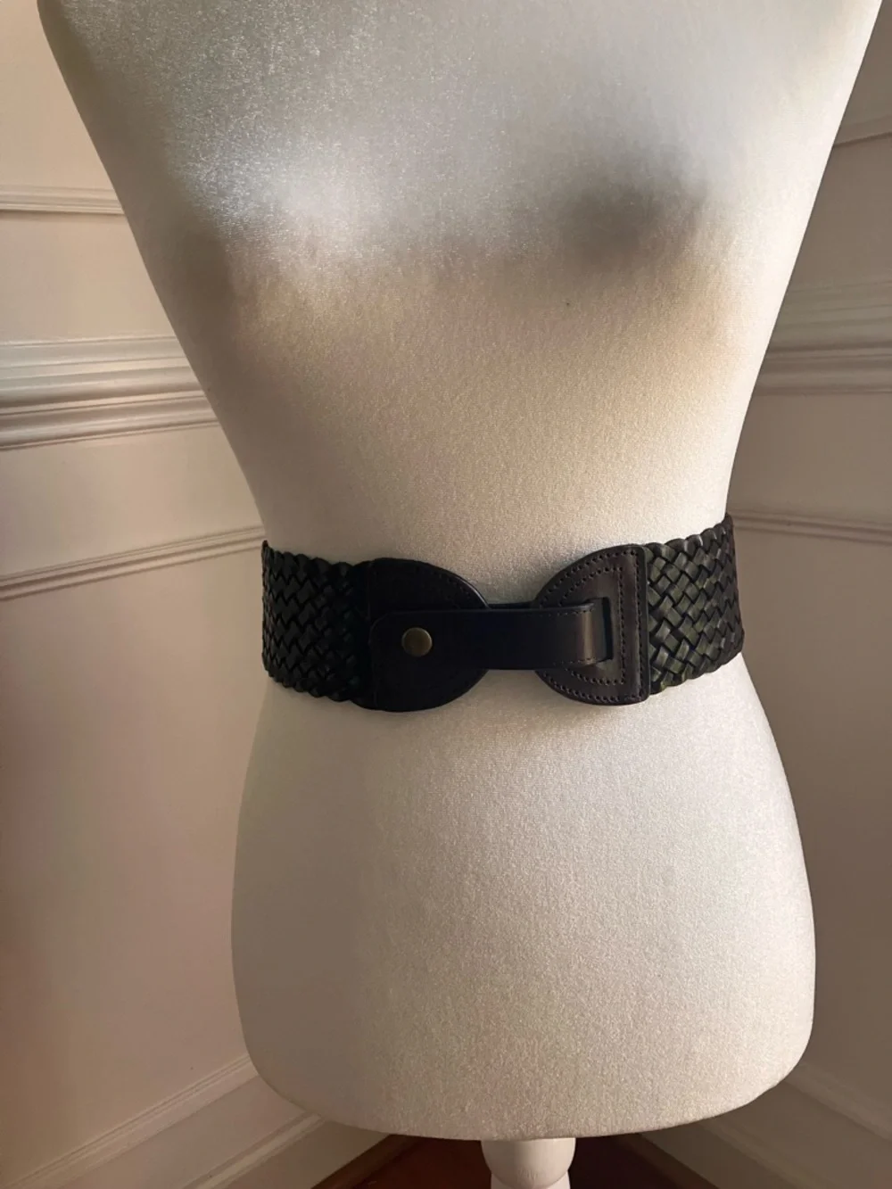 Loft Dark Brown Braided Genuine Leather Wide Stretch Women’s Belt - Size XS/S